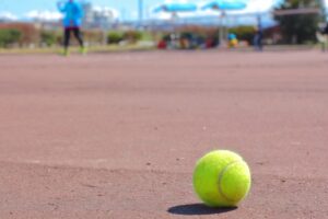 テニス肘には鍼灸を