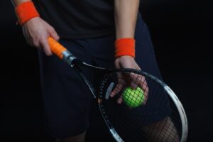 テニスによる腱板損傷