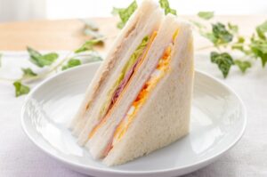 神経を圧迫して起こる脊柱管狭窄症