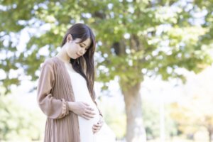 妊娠中(マタニティ期)にも鍼灸を