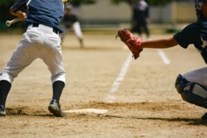 スポーツを行う中学生・高校生