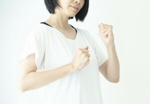 女性は針治療に強い