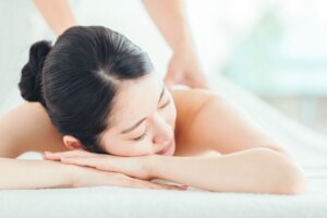 エステサロンで行うエンジェルウィング