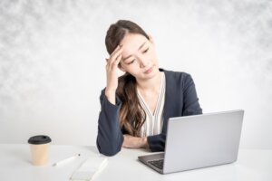 反復性緊張型頭痛と慢性緊張性頭痛