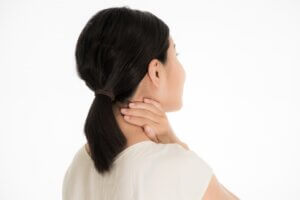 肩こり首の痛み