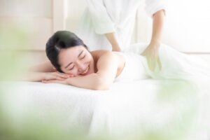 姿勢改善は鍼灸が適してる