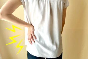 腰痛持ちの美容師・理容師