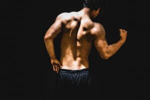 ボディービルダー