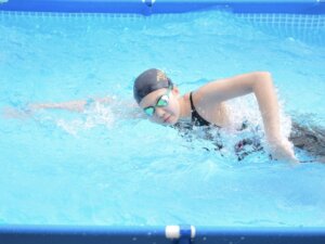 クロールの水泳肩