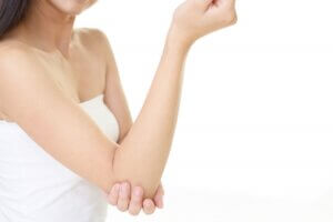 肘の痛みは筋肉の問題