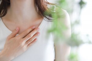 PMS（月経前症候群）にも鍼灸を