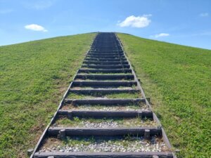 階段の上り下りで痛むタナ障害